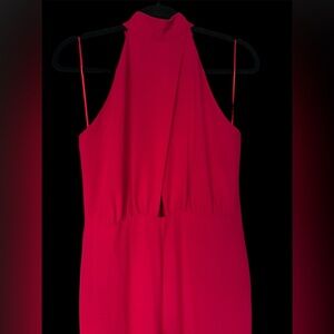 Halter Jumpsuit 🥰